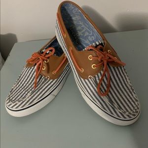 Seersucker Sperry’s